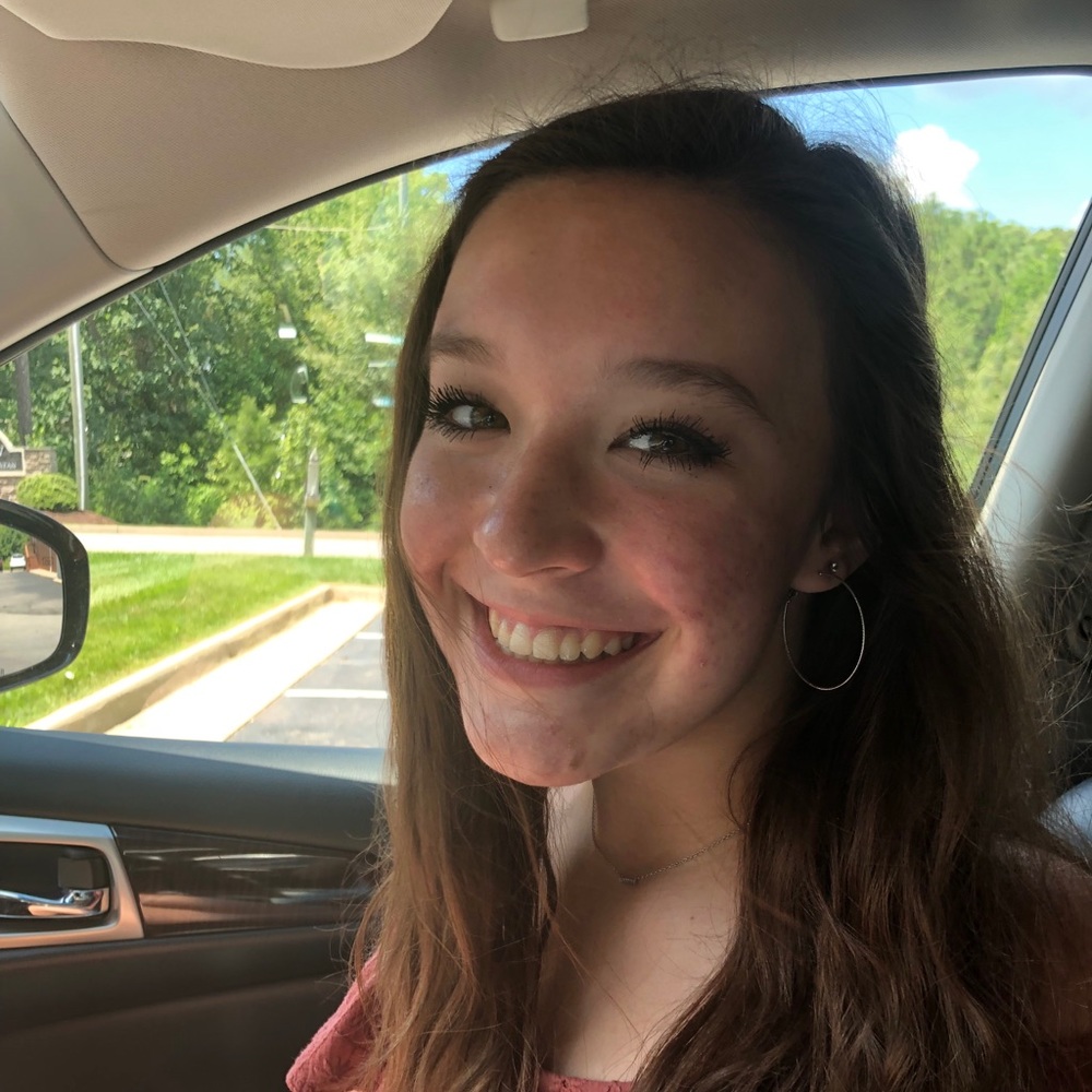 Meet your Posher, Hannah